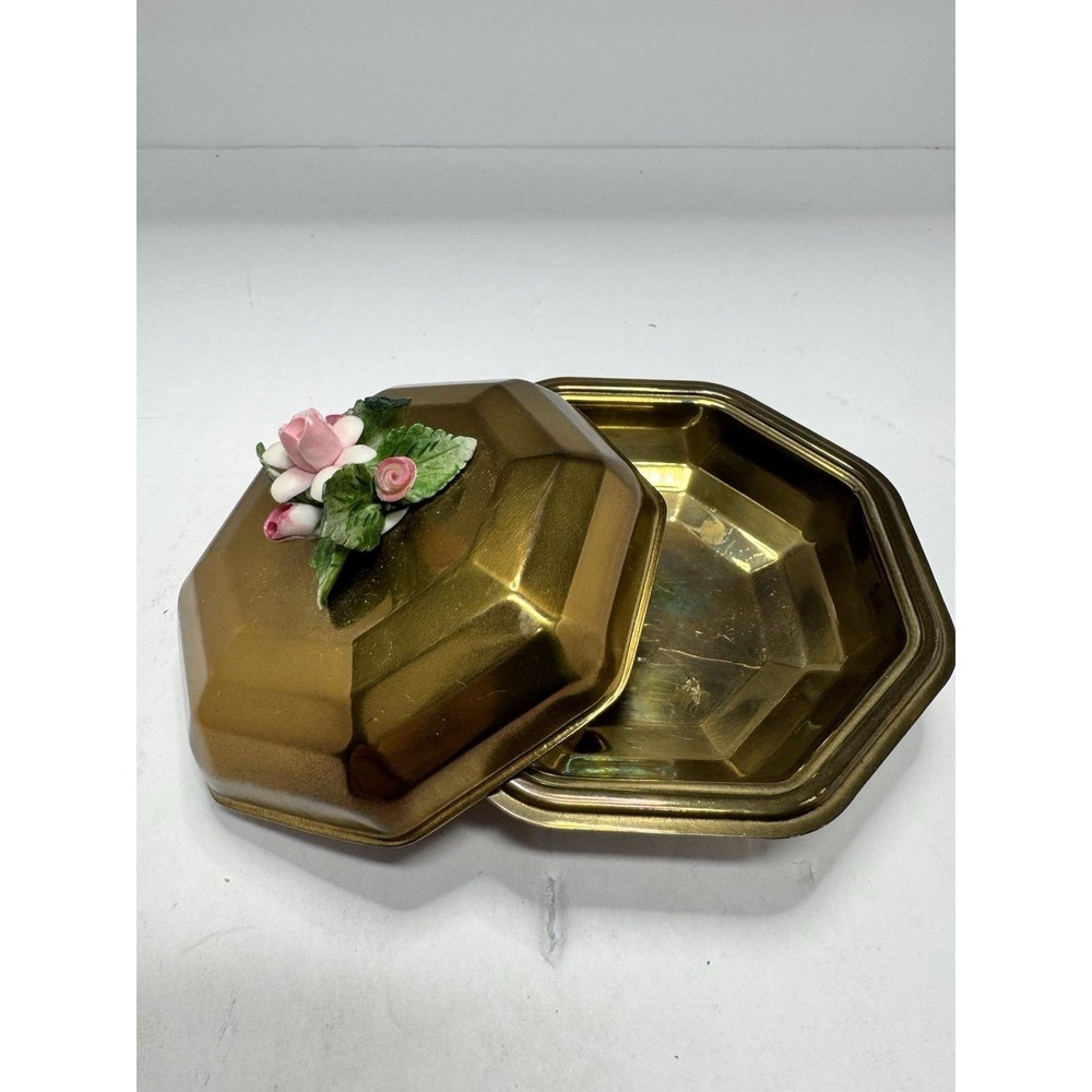 VTG Brass Trinket Jewelry Box Hexagon Ceramic Floral Bouquet Handle Italy Patina